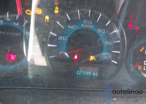 2010 Ford Fusion Se z USA, uszkodzony, nr VIN 3FAHP0HA6AR320782